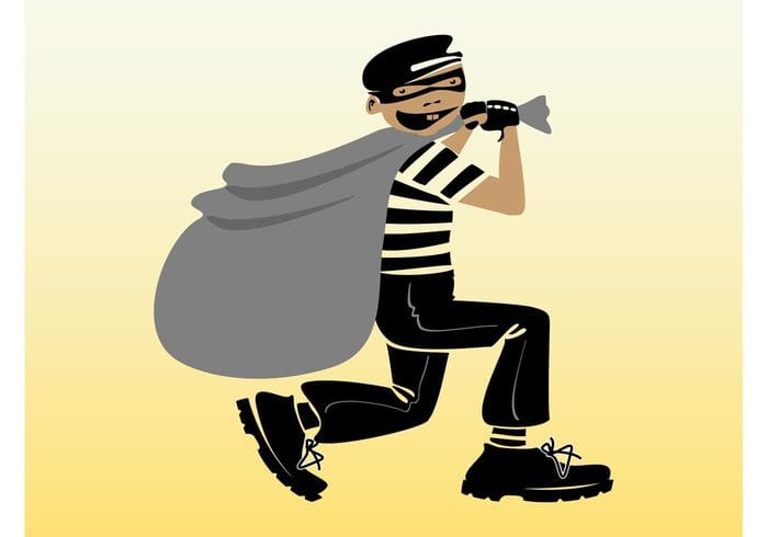 theft in several houses in agra 