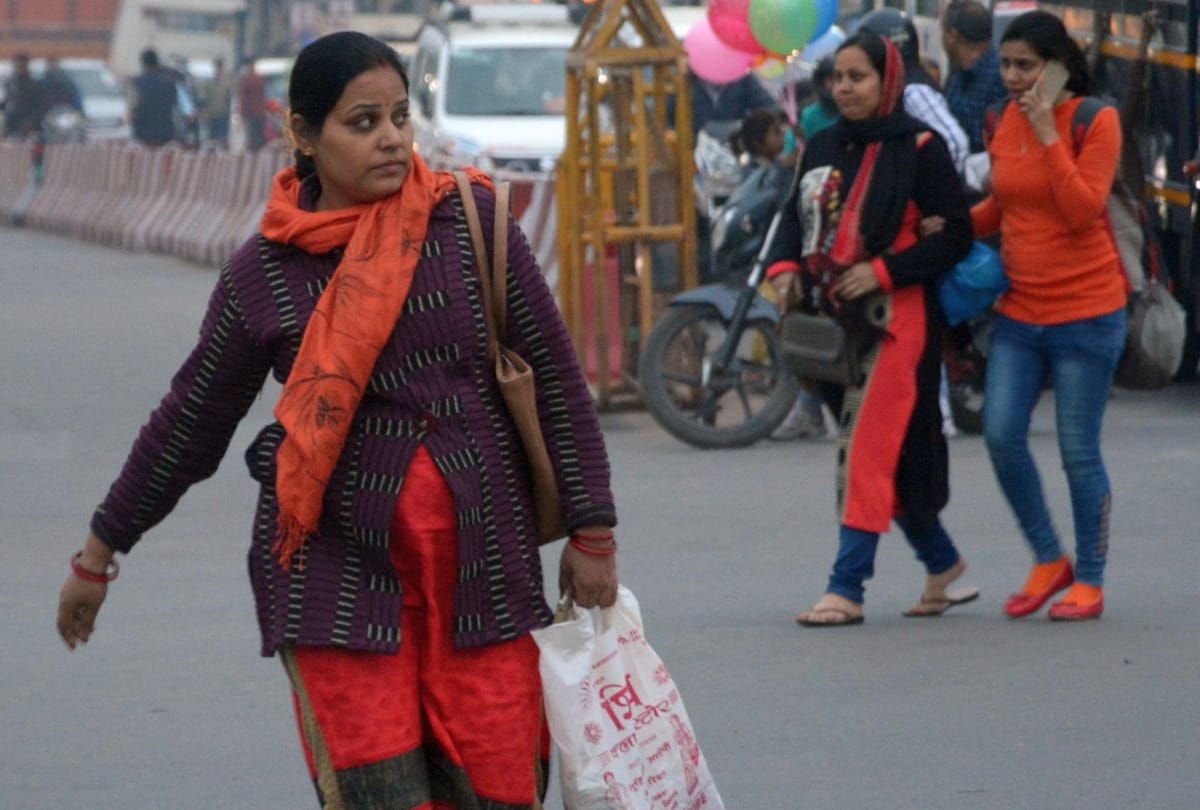weather forecast in february month in lucknow 