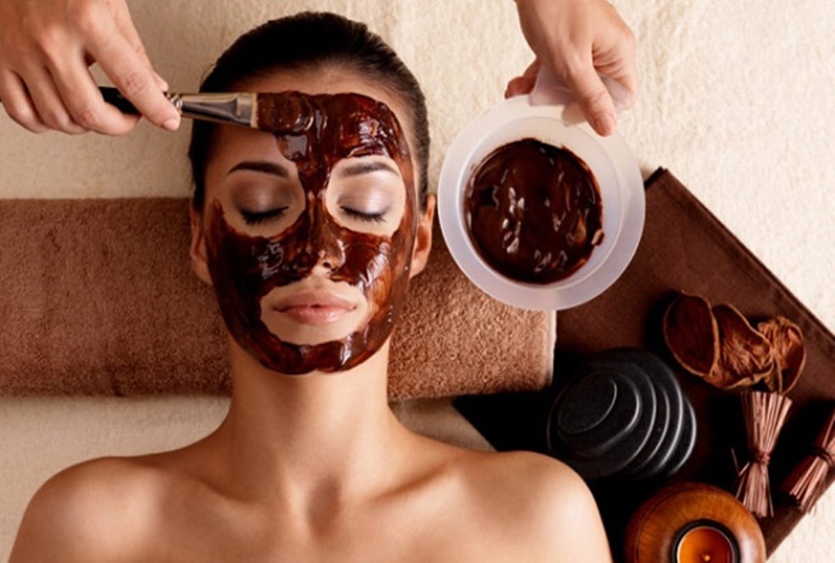 Chocolate Day 2023 Celebration Ideas Know How to Celebrate Special Day With Girlfriend