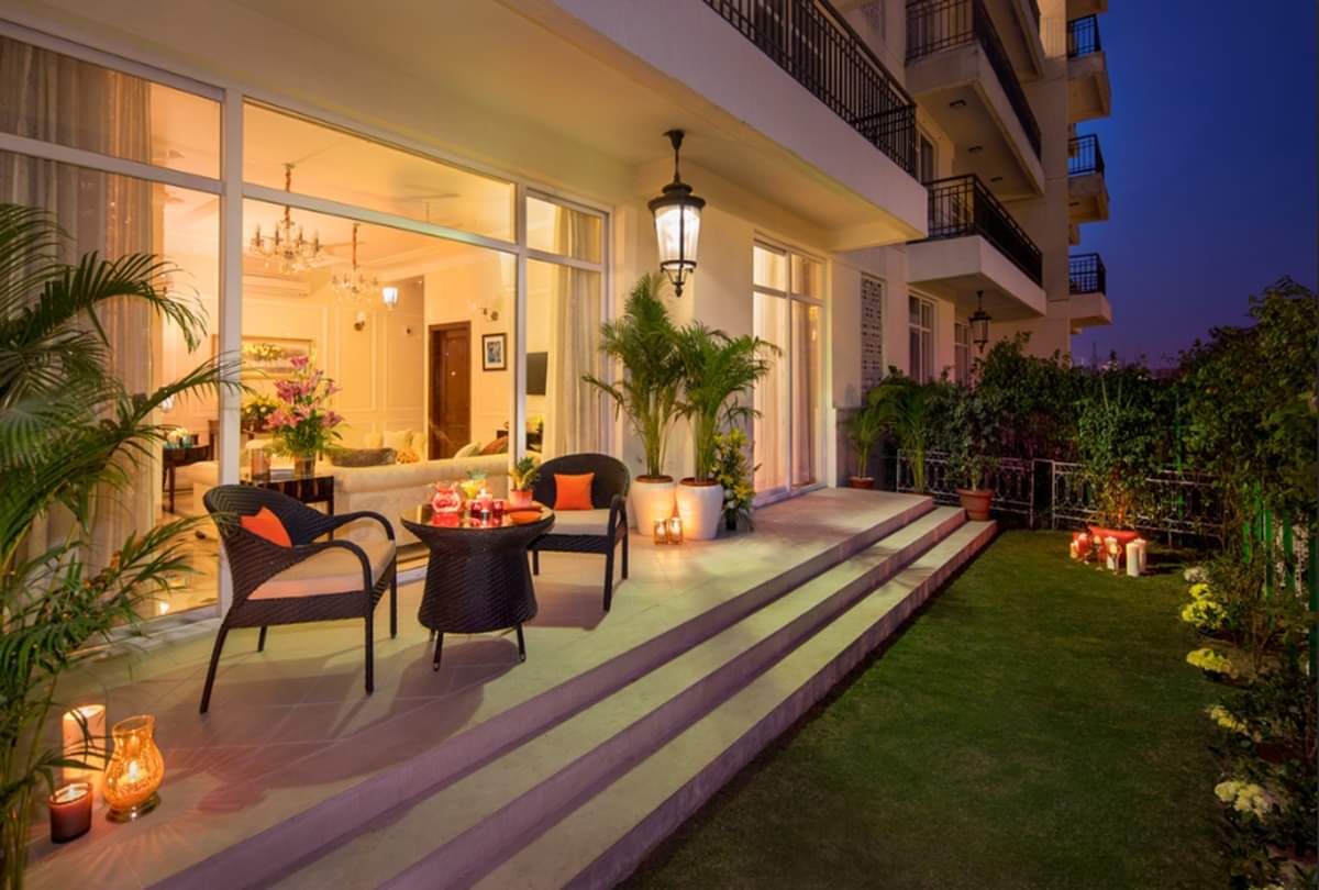 know which direction is full with positive energy by vastu