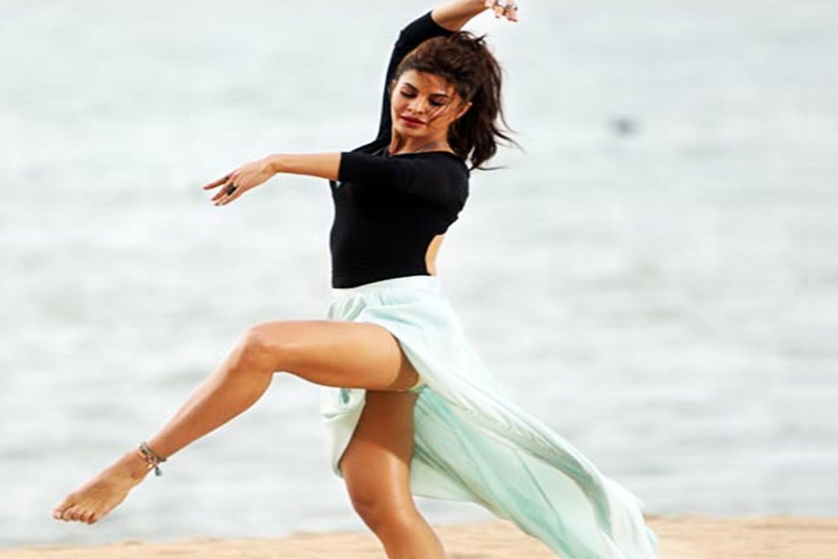 jacqueline fernandez to recreate Madhuri magic in Ek do teen for Baaghi 2   