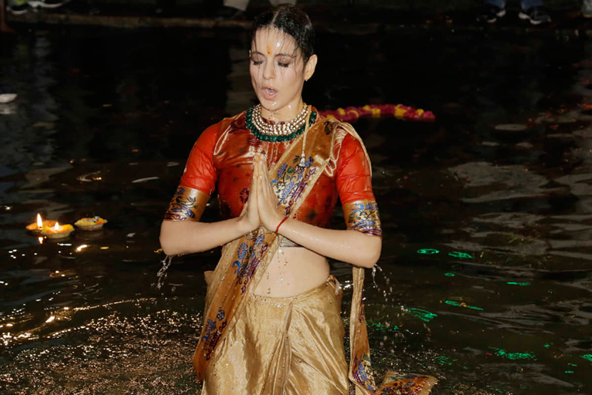 Karni Sena and Sarva Brahman Mahasabha demand pre screening of Manikarnika the queen of jhansi