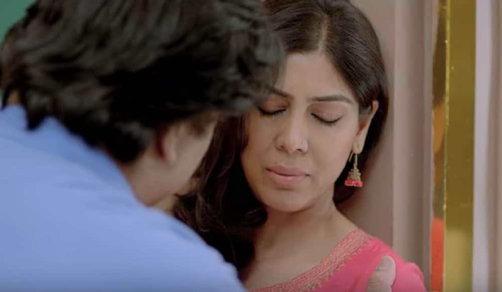 Sakshi Tanwar and Ram Kapoor are back with their lip lock Scene in Karrle Tu Bhi Mohabbat 2