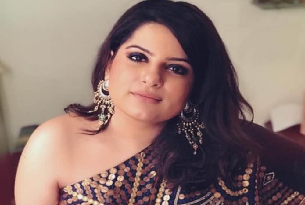 Mallika Dua Give Controversial Statement On Pulwama Attack gets trolled in social media