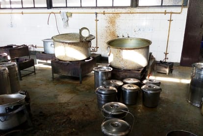 pressure cooker blast in chandigarh while preparing mid day meal