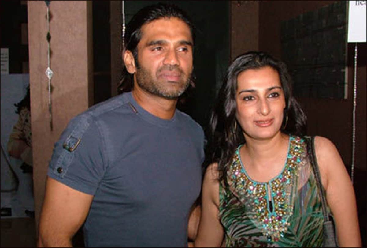 know about Sunil Shetty wife Mana Shetty business and income