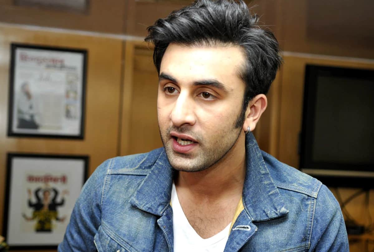 ranbir kapoor solid reply to salman khan on sanju