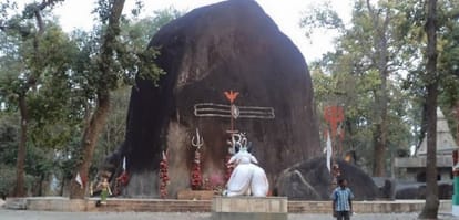 maha shivratri 2018:knows facts about chhattisgarh kashi shiv temple and the biggest shivling