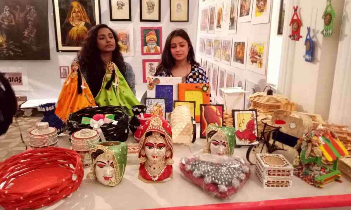  Kashi enamelling attract foreigner in saudi arabia