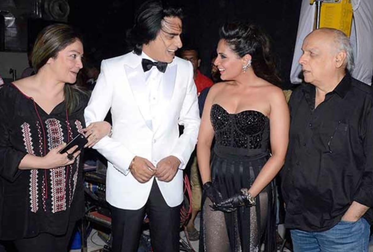 birthday special: mothers article bacame a boon for his son rahul roy ,that he led in AASHIQIE movie