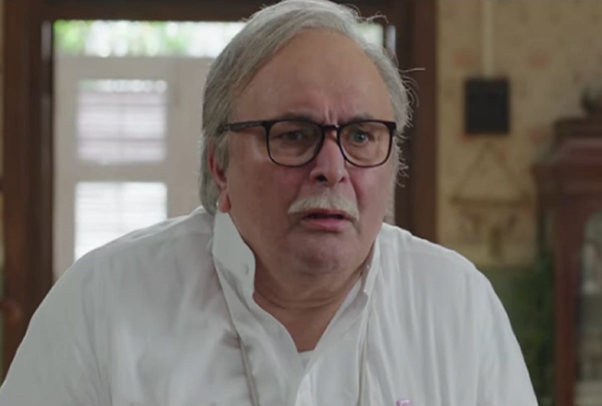 Amitabh Bachchan and Rishi Kapoor film 102 Not Out first poster out