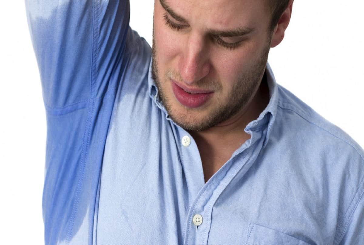 other important uses of sanitizer in hindi