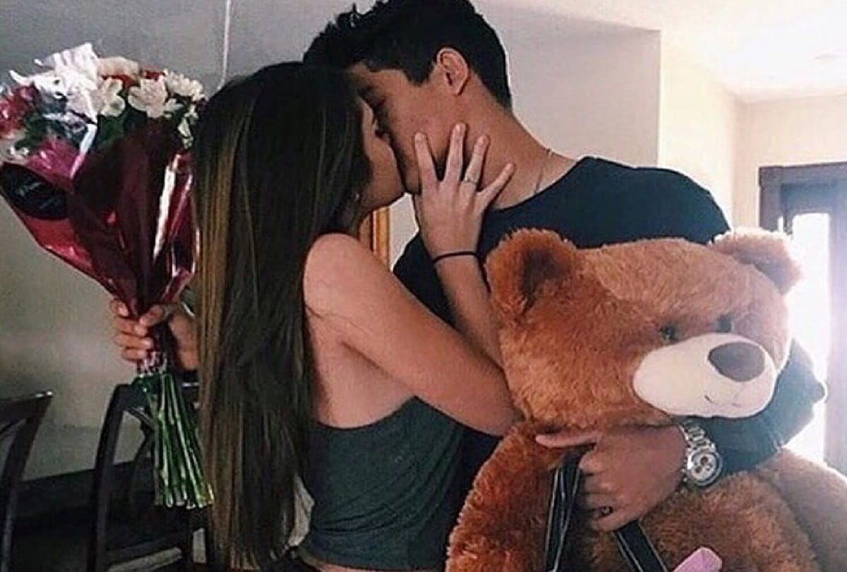 Teddy Day 2018 Tips And Gifts For Girlfriends To Celebrate Valentines Week 2018