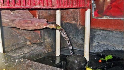Maha Shivratri 2018 know about Jyotirlinga Baidyanath dham including famous shiv temple of jharkhand