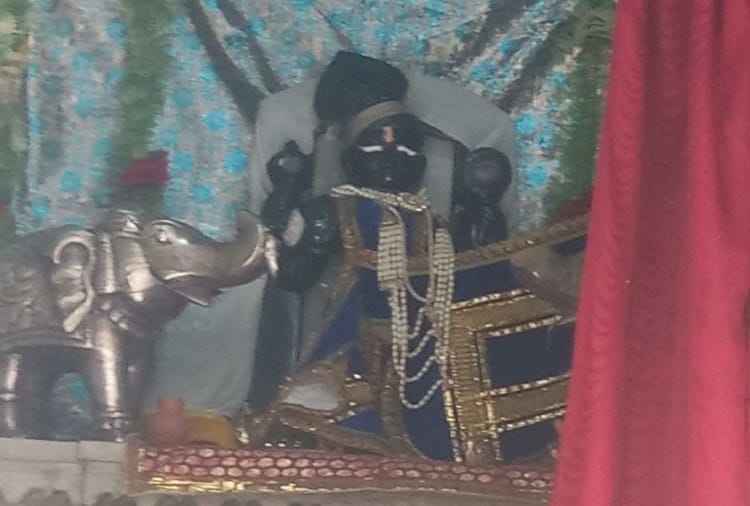 rajasthan- Theft in the char bhuja nath temple