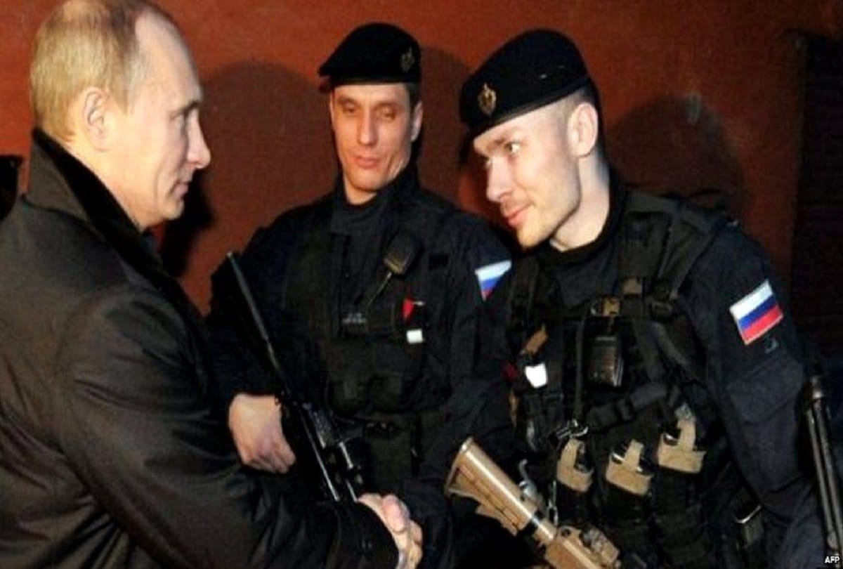 Vladimir Putin grip on Russian government can be seen by connecting with Federal Security Service