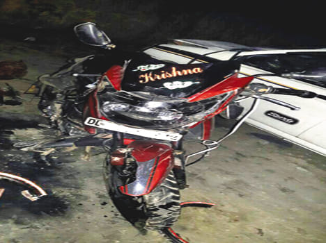 In a accident bike rider dies 