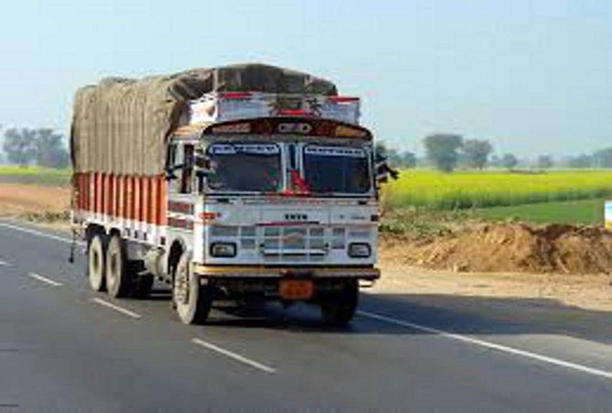 Police seized more than one crore rupees cashew nuts carrying illegal