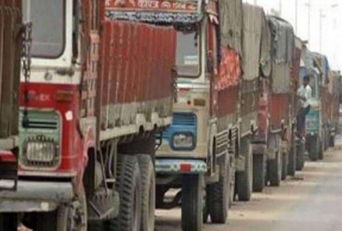 Police seized more than one crore rupees cashew nuts carrying illegal