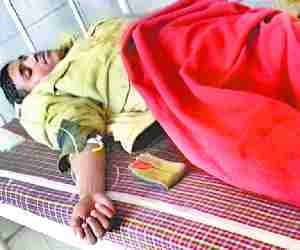 Three policemen hurt in encounter