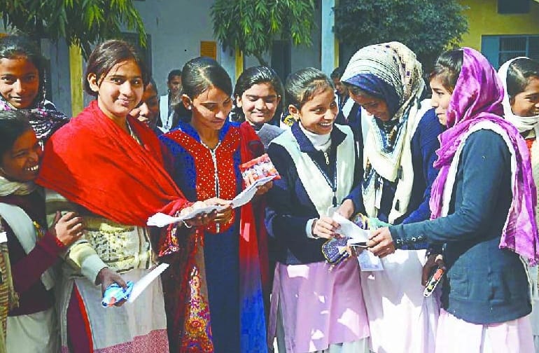 Four suspected teachers caught at Binauli center