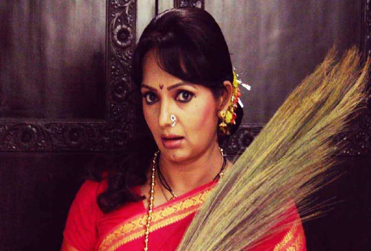 How To Hire And Manage Housekeepers And Maid In India