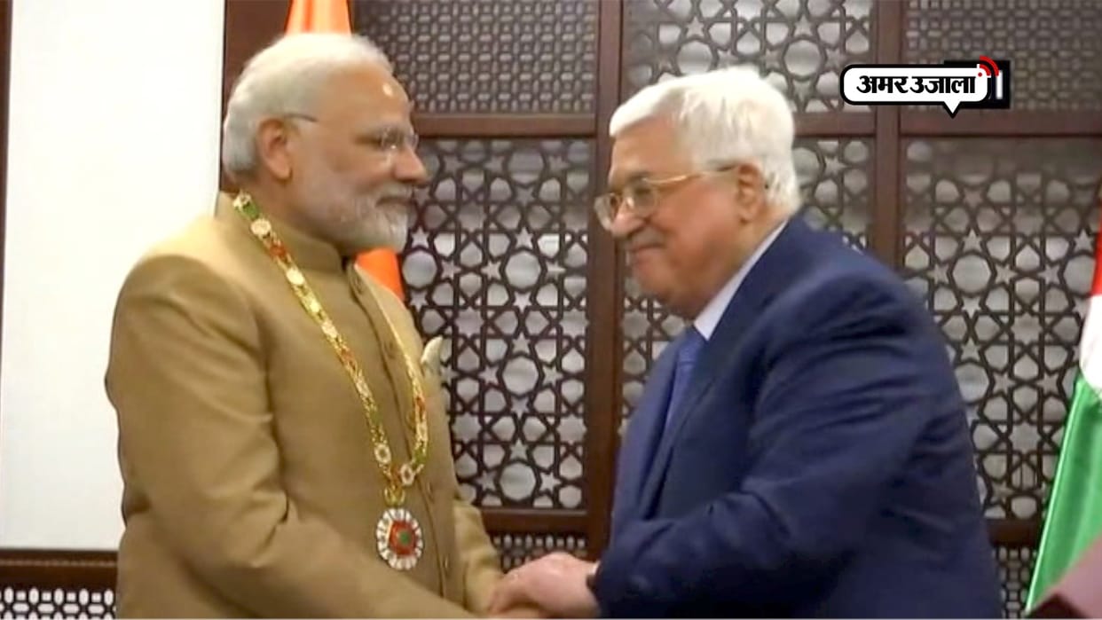 Prime Minister Narendra Modi arrives in Abu Dhabi 