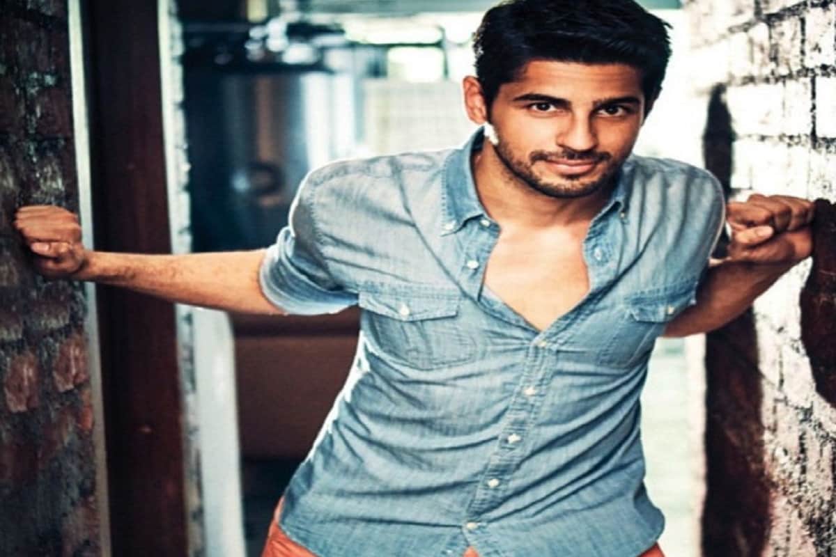Imran Khan To Make Directoral Debut With Film Slingshot Starring Sidharth Malhotra