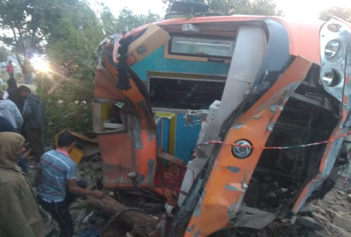 Road accident at national Highway-8, two died and 26 injured in rajasthan