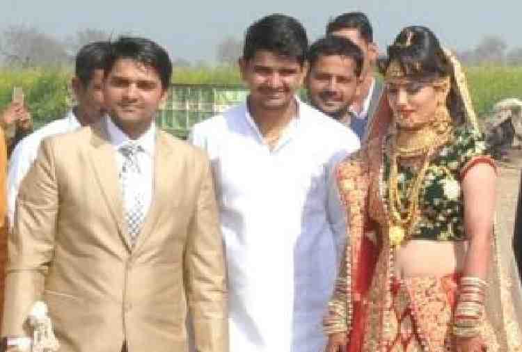 unique marriage, acp son brought his bride via helicopter