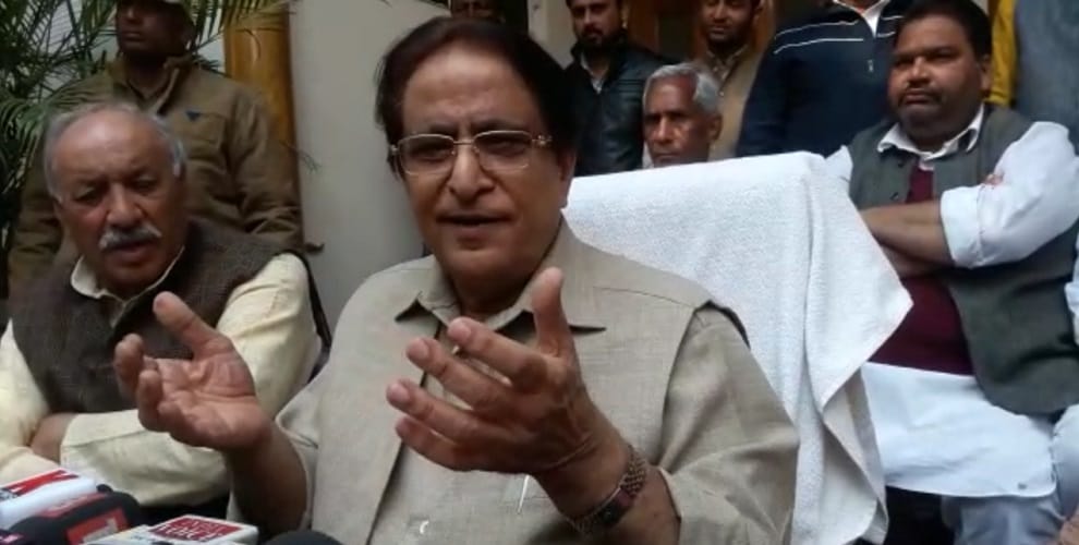 Azam Khan targeted PM Modi, said - the country does not run by lying