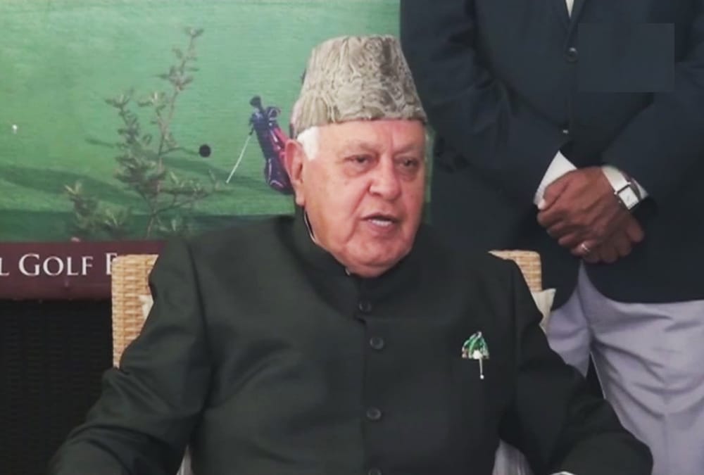 Farooq Abdullah statement about corona and wife Mollie Abdullah