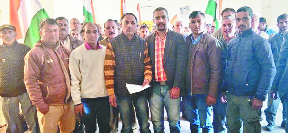 औद्योगिक क्षेत्र में इंटक के गठन पर मचा कोहराम