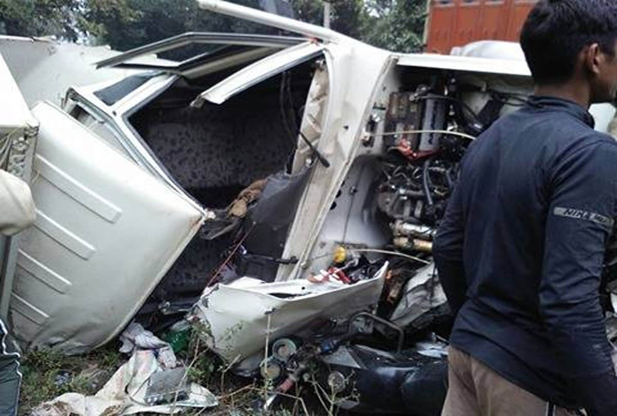 After pickup and bike collision, truck crashes four, injures over two dozen