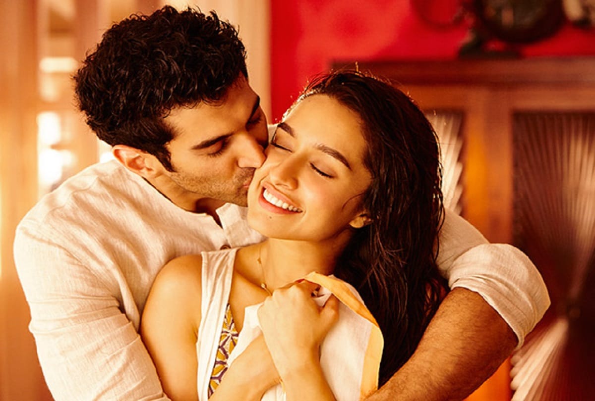 How To Hug Girlfriend Or Boyfriend On Happy Hug Day 2018 In Valentine Week 2018