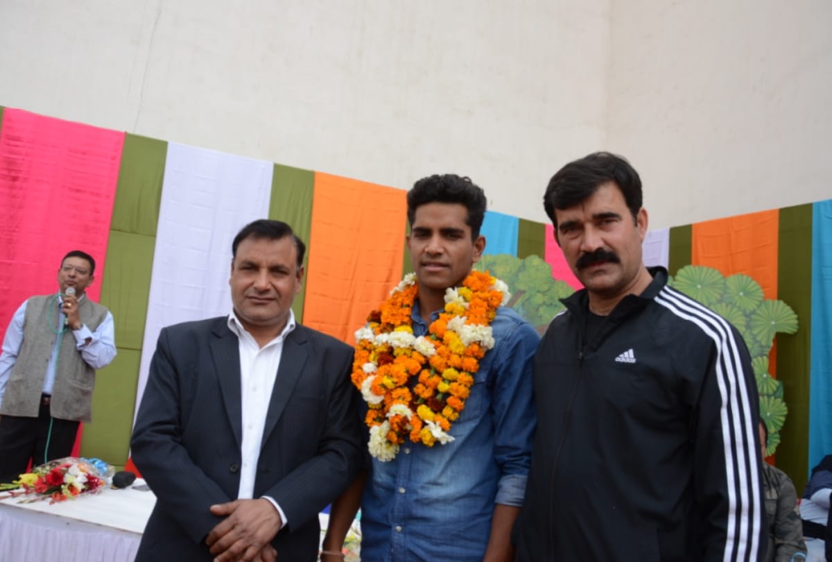 cricketer shivam mavi was rewarded by cricket academy