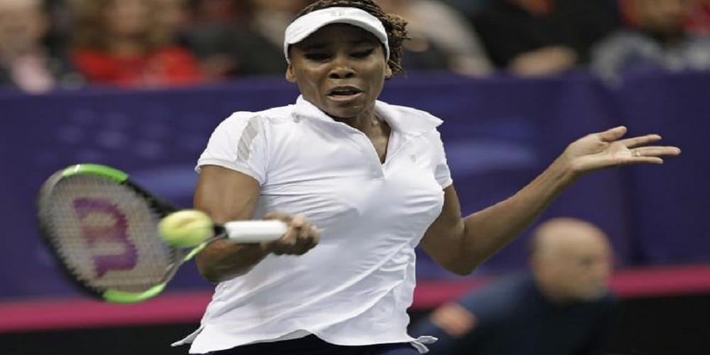 Venus Vandeweghe put US up in Fed Cup 
