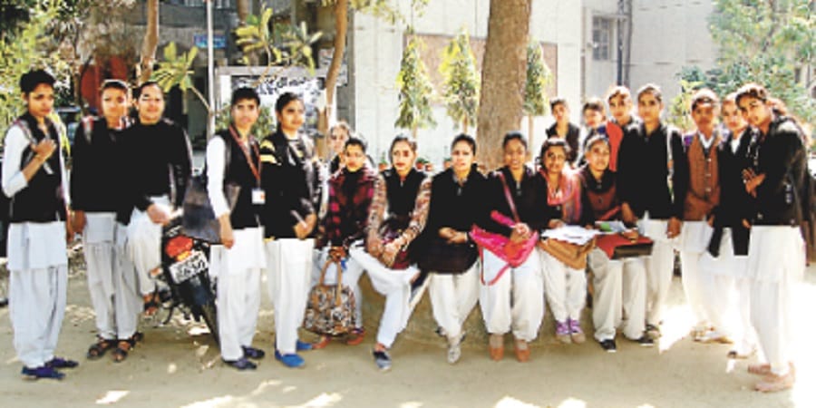 Students put their views on PM Modi pakoda statement