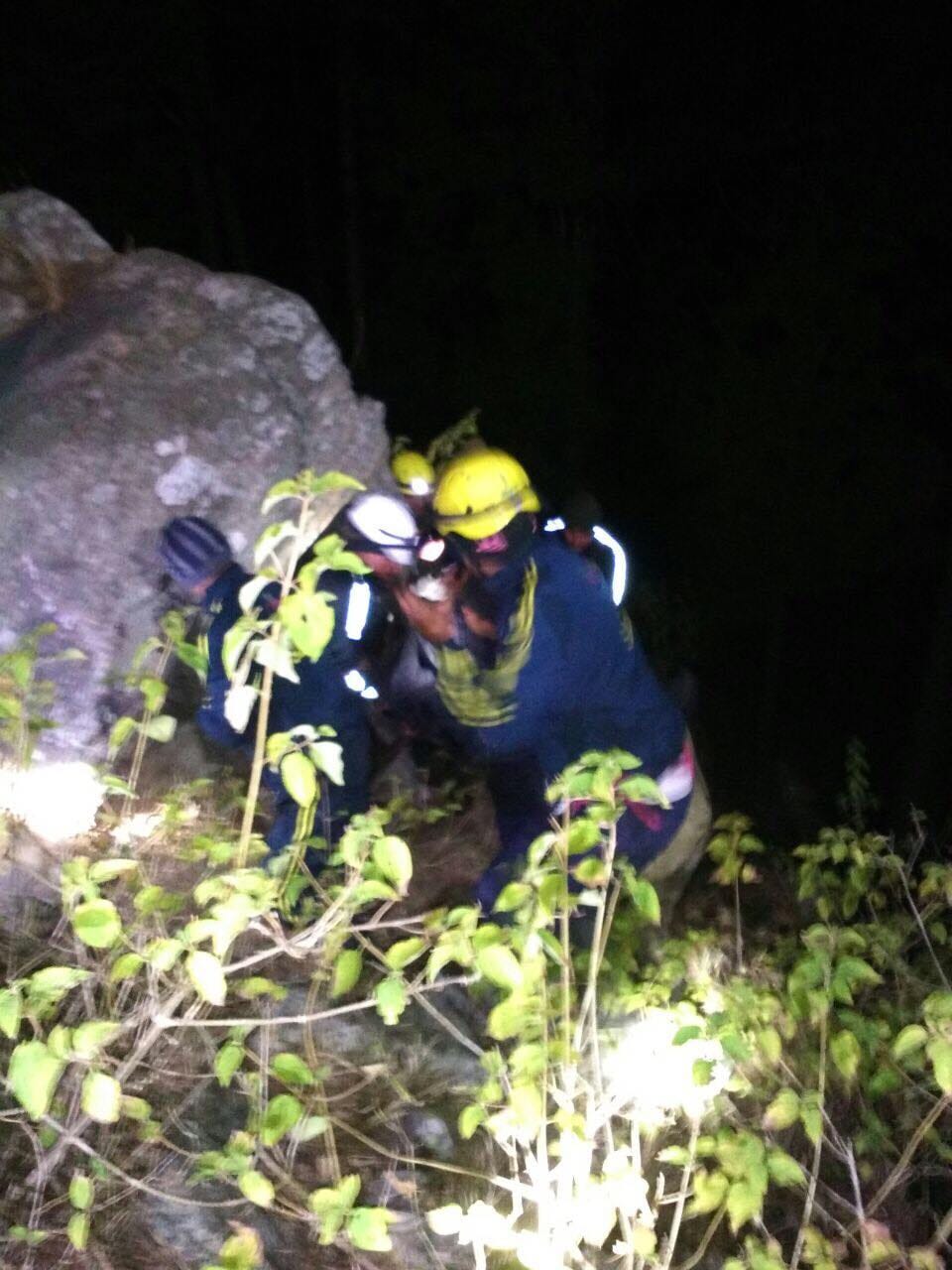 uttarkashi accident rescue photos