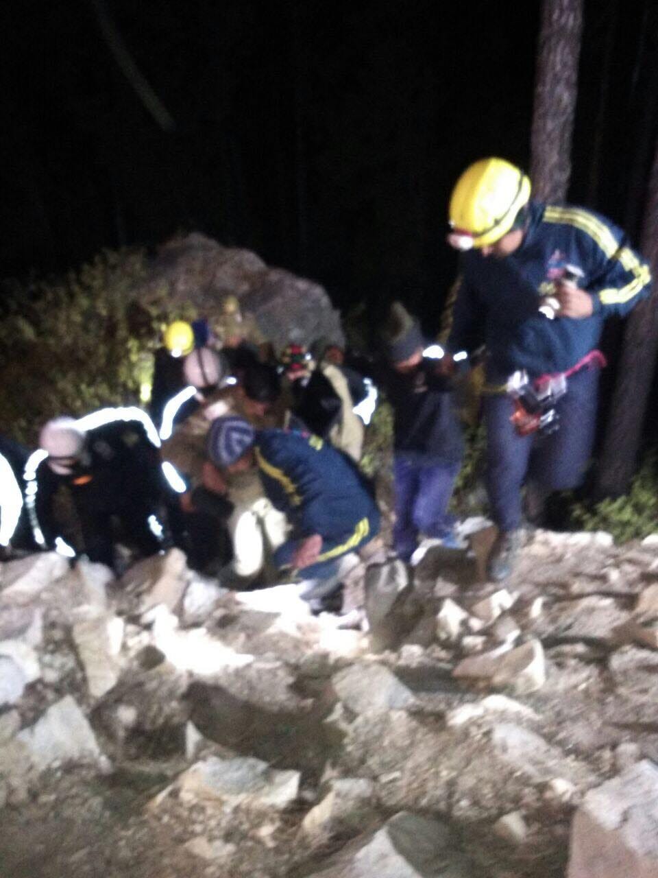 uttarkashi accident rescue photos