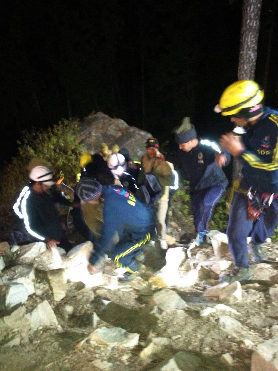 uttarkashi accident rescue photos