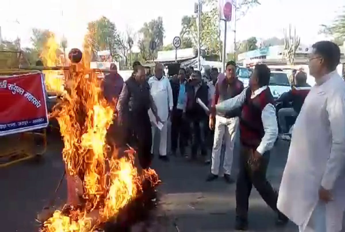 Rajasthan government employees protest against Budget