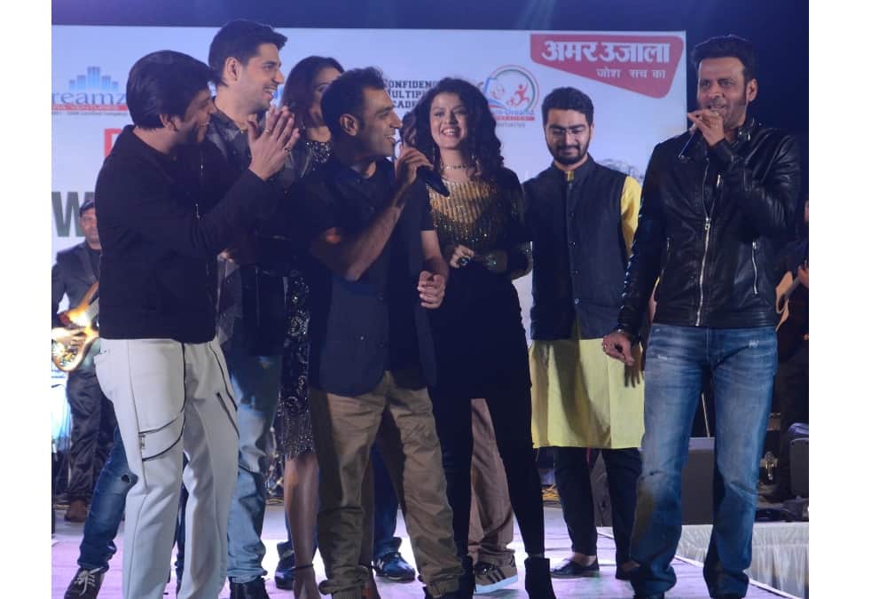 pics of awadh me aiyaary.