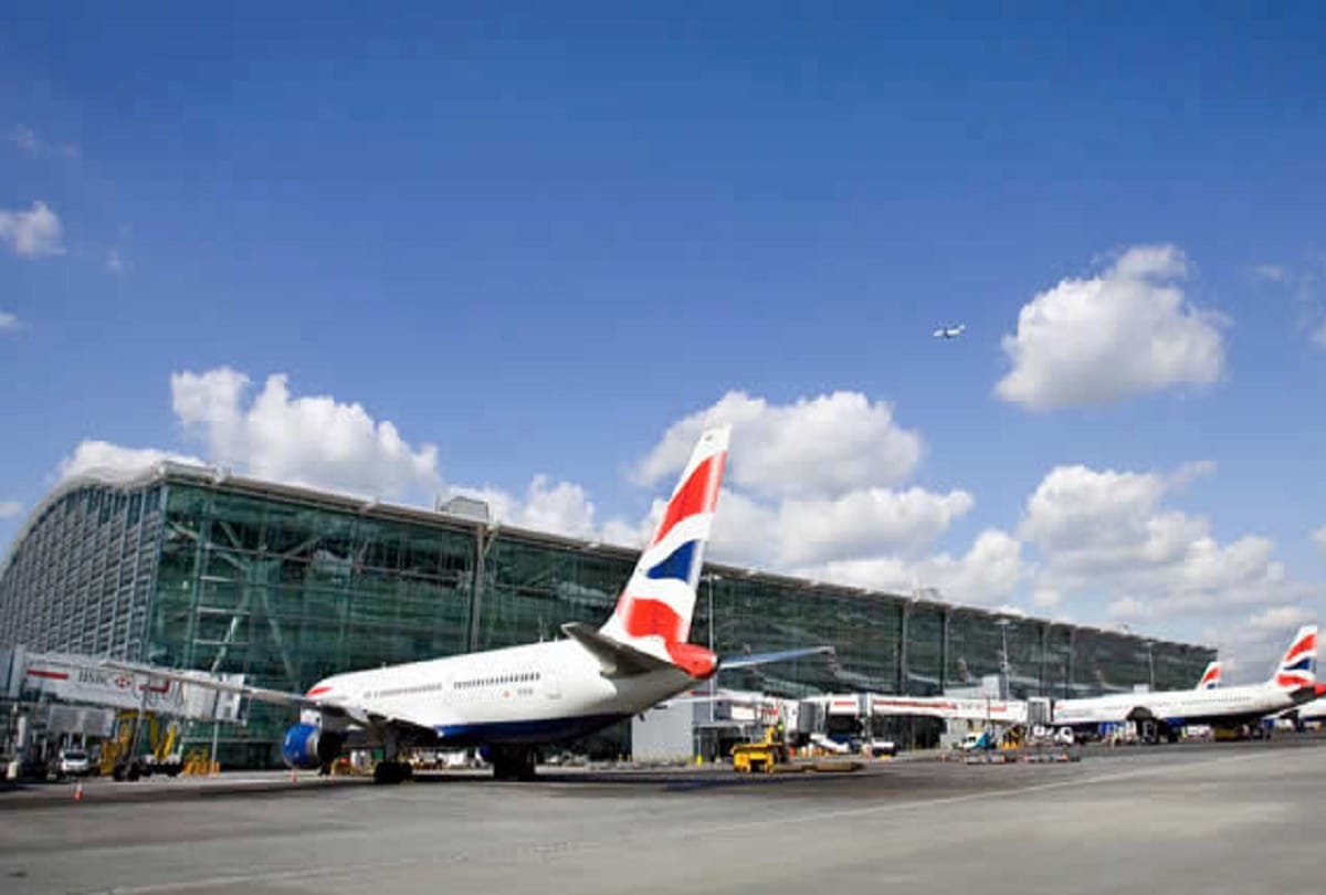 London airport closed after getting World War bomb