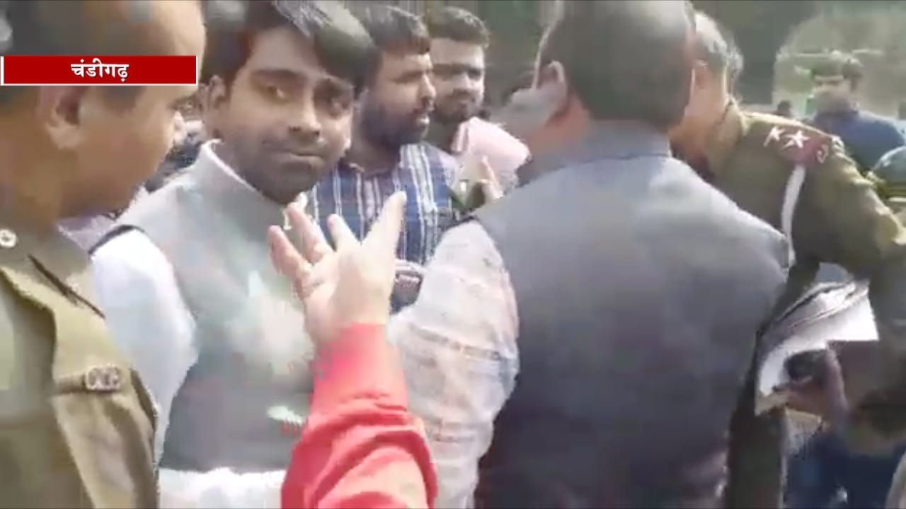 लंच पार्टी