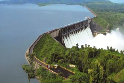kerela floods 2018: Dams destroyed kerela and Dams are becoming a danger in many states