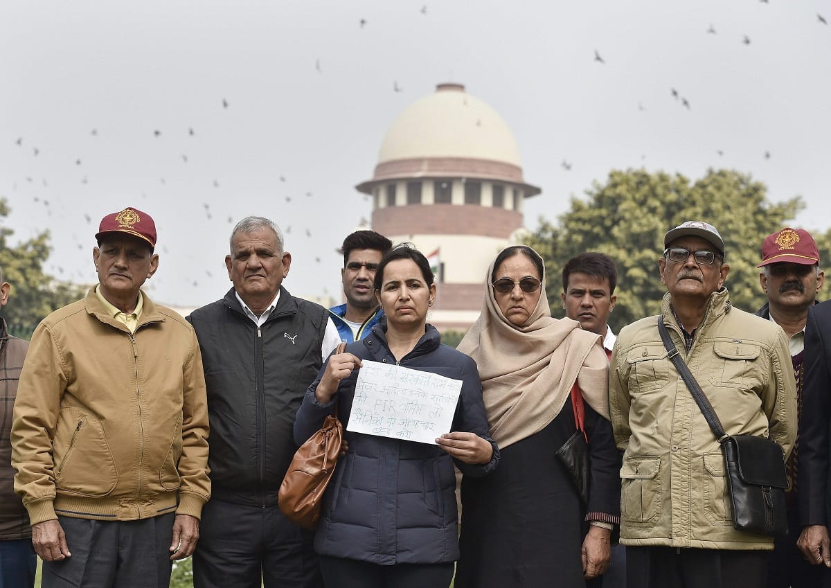 in shopia case supreme court stays fir against major aditya