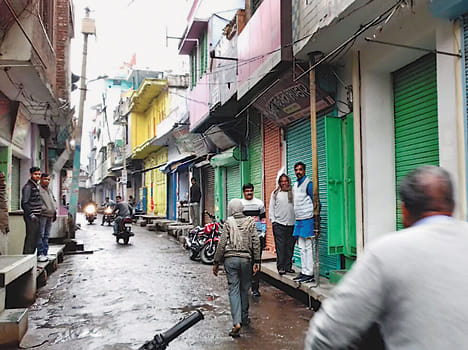 marcket closed in beniganj 