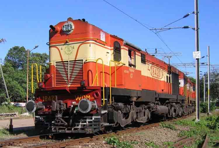62907 vacancies for 10th passed in indian railway 5000 posts in Allahabad 