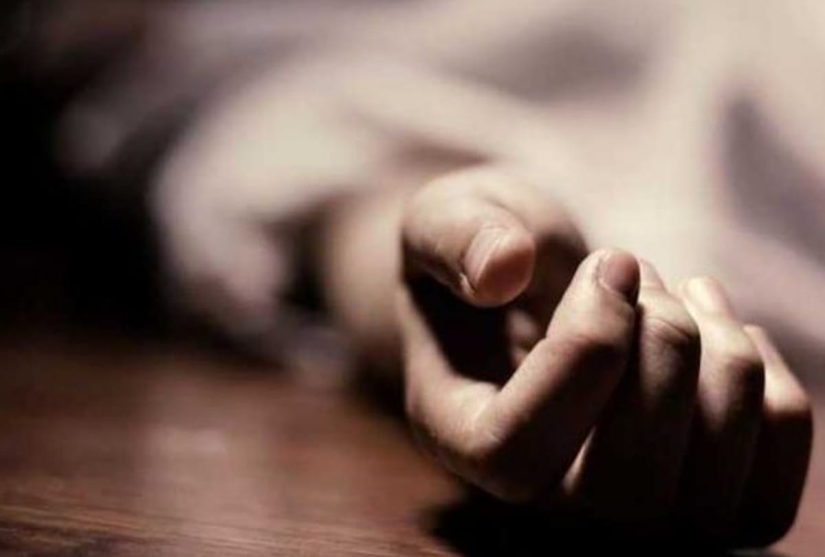 Girl student commit suicide due to eve teasing